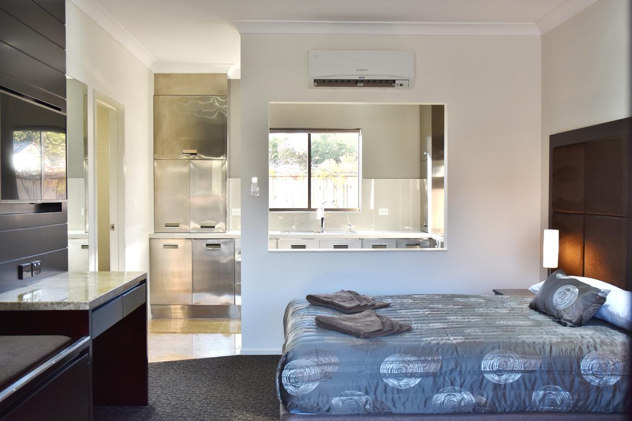 Western Downs Motor Inn Miles Kültér fotó