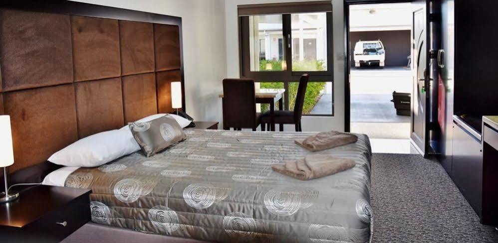 Western Downs Motor Inn Miles Kültér fotó